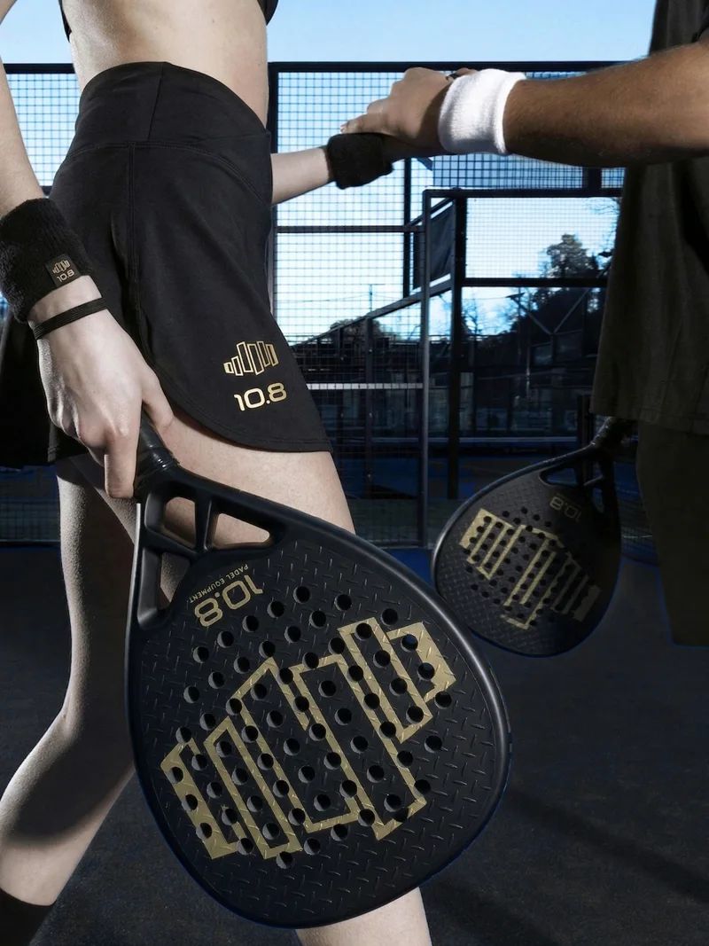 Ropa técnica de pádel 10.8 — Rendimiento y estilo en pista