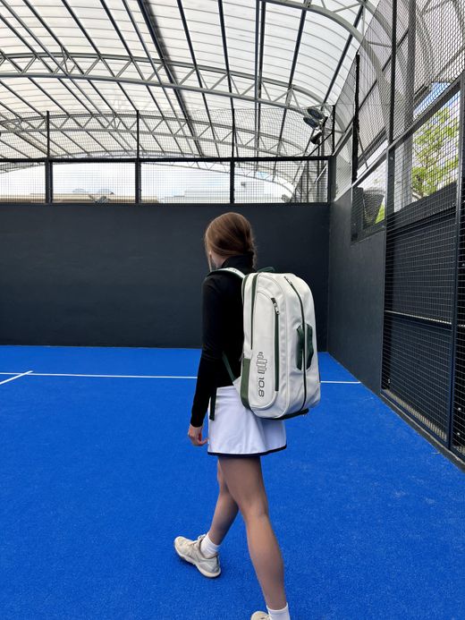 10.8 White Tournament Bag